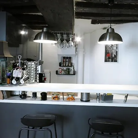 Apartment Marais Charlot Citycosy Paris