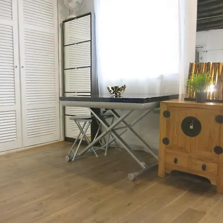 Apartment Marais Charlot Citycosy Paris