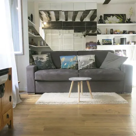 Apartment Marais Charlot Citycosy *